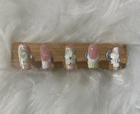 ℳ𝒾𝓉𝓈𝓊𝓇𝒾